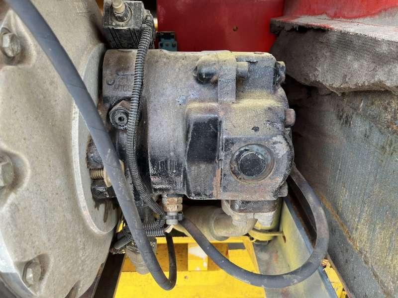 Ngritës me direk vertikal Grove A60J: foto 36