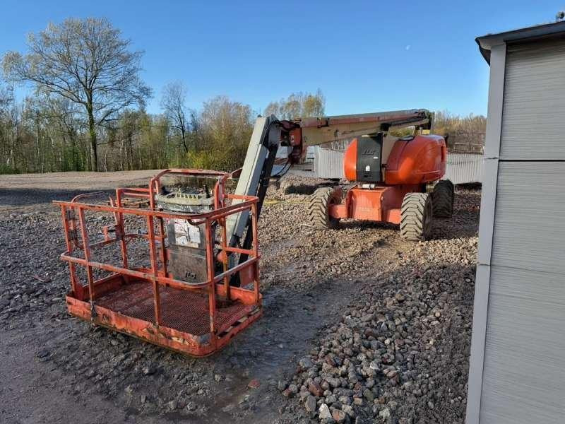 JLG 800AJ - Ngritës me direk vertikal: foto 2 JLG 800AJ - Ngritës me direk vertikal: foto 2