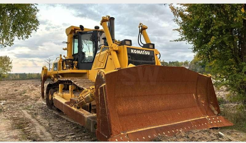Komatsu D155AX-5 - Buldozer: foto 1 Komatsu D155AX-5 - Buldozer: foto 1