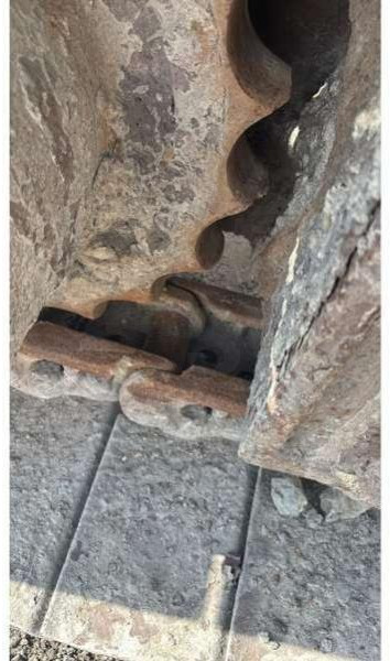 Komatsu Pelle sur Chenilles PC210-LC8 - Ekskavator me zinxhirë: foto 5 Komatsu Pelle sur Chenilles PC210-LC8 - Ekskavator me zinxhirë: foto 5