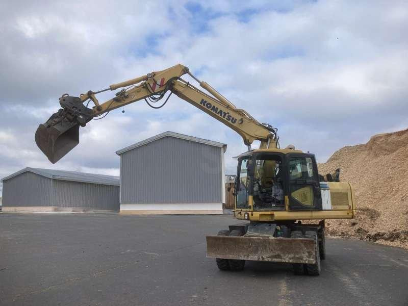 Komatsu Pelle sur Pneus PW160-7K - Ekskavator me goma: foto 1 Komatsu Pelle sur Pneus PW160-7K - Ekskavator me goma: foto 1