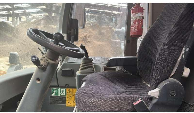 Liebherr L576 - Fadrom me goma: foto 5 Liebherr L576 - Fadrom me goma: foto 5