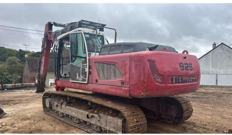 Liebherr R926LC - Ekskavator me zinxhirë: foto 3 Liebherr R926LC - Ekskavator me zinxhirë: foto 3