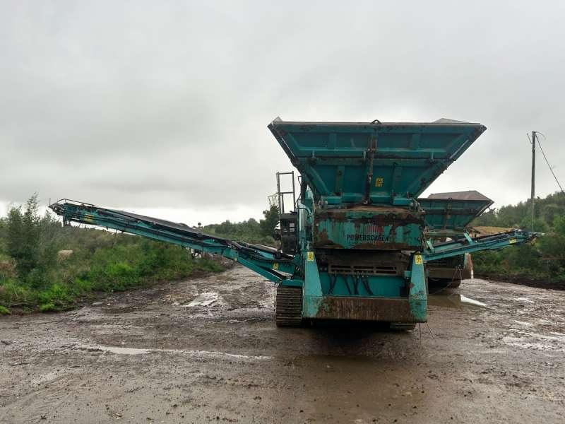 Powerscreen Warrior 1400 - Makinë sitëse: foto 5 Powerscreen Warrior 1400 - Makinë sitëse: foto 5