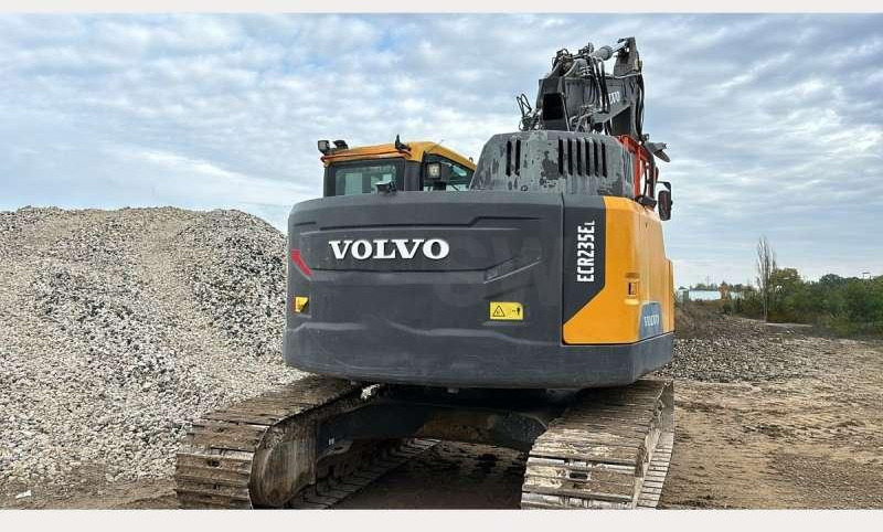 Volvo ECR235EL - Ekskavator me zinxhirë: foto 3 Volvo ECR235EL - Ekskavator me zinxhirë: foto 3