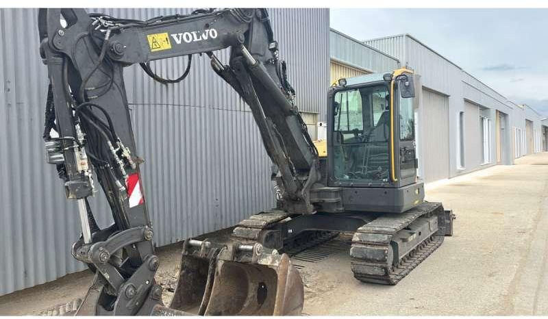 Volvo ECR88D - Ekskavator me zinxhirë: foto 3 Volvo ECR88D - Ekskavator me zinxhirë: foto 3