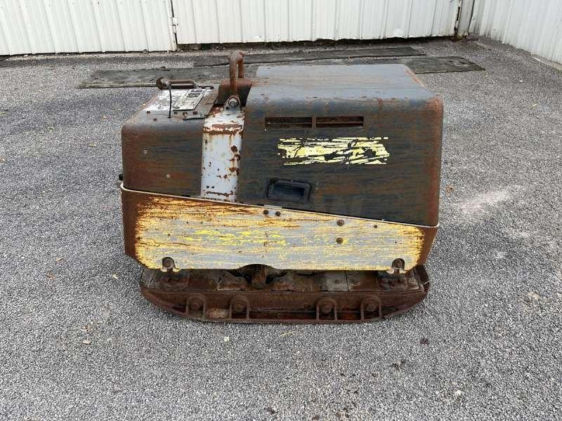 Wacker DPU7060 - Pllakë vibratori: foto 3 Wacker DPU7060 - Pllakë vibratori: foto 3