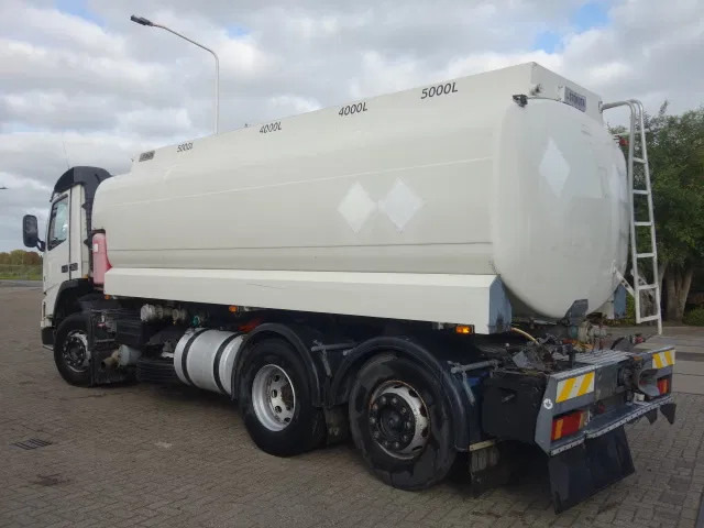 Volvo FM 360 18000 LITER,MANUALPOMP,MANUALCOUNTER - Autobot: foto 3 Volvo FM 360 18000 LITER,MANUALPOMP,MANUALCOUNTER - Autobot: foto 3