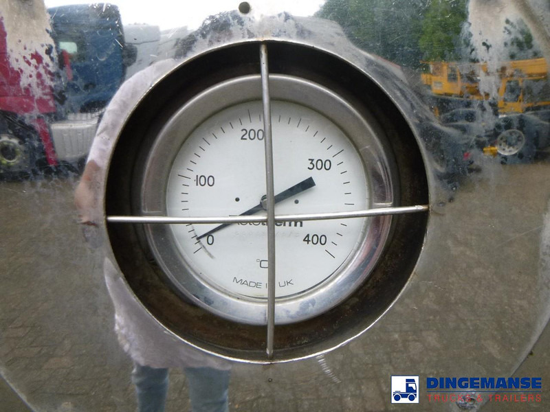 Gjysmë rimorkio me bot Crane Fruehauf Bitumen tank inox 28 m3 / 1 comp: foto 14 Gjysmë rimorkio me bot Crane Fruehauf Bitumen tank inox 28 m3 / 1 comp: foto 14