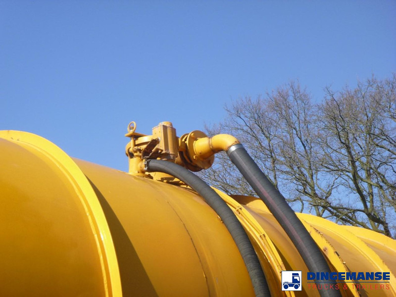 Kamion me vakuum Mercedes-Benz Axor 3236 8x4 RHD vacuum tank: foto 6