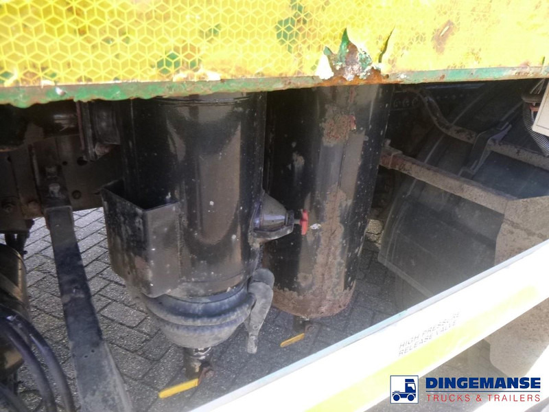 Kamion me vakuum Mercedes-Benz Axor 3236 8x4 RHD vacuum tank: foto 12