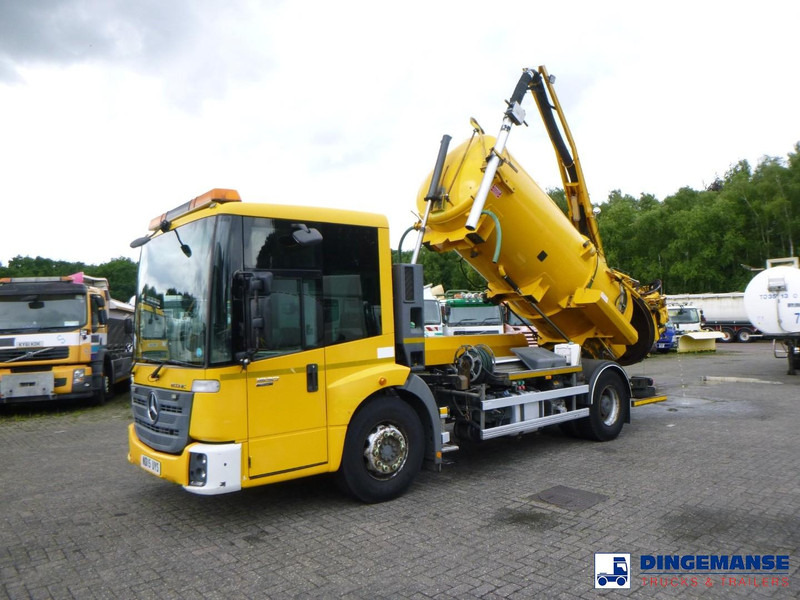 Mercedes-Benz Econic 1830 4x2 Euro 6 RHD Fuller vacuum tank 8.1 m3 - Kamion me vakuum: foto 1 Mercedes-Benz Econic 1830 4x2 Euro 6 RHD Fuller vacuum tank 8.1 m3 - Kamion me vakuum: foto 1