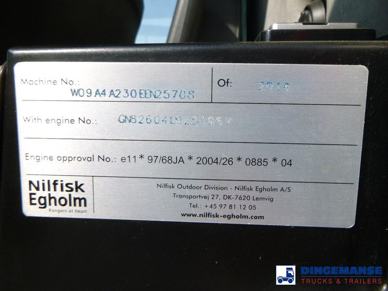 Makinë fshirëse për rrugët Nilfisk City Ranger CR3500 sweeper: foto 18