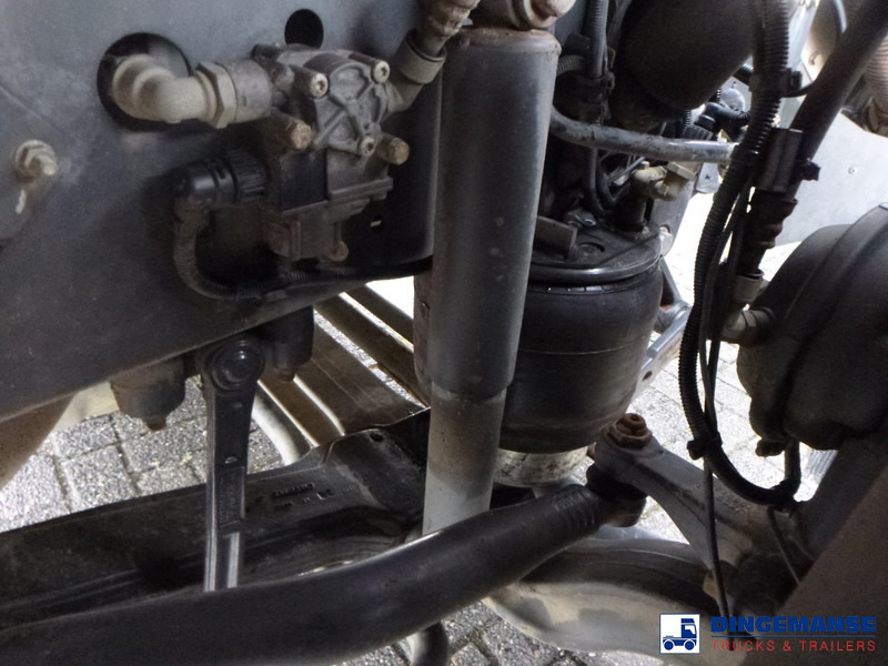 Autobot Renault Premium 270 dxi 4x2 fuel tank 13.3 m3 / 4 comp: foto 8