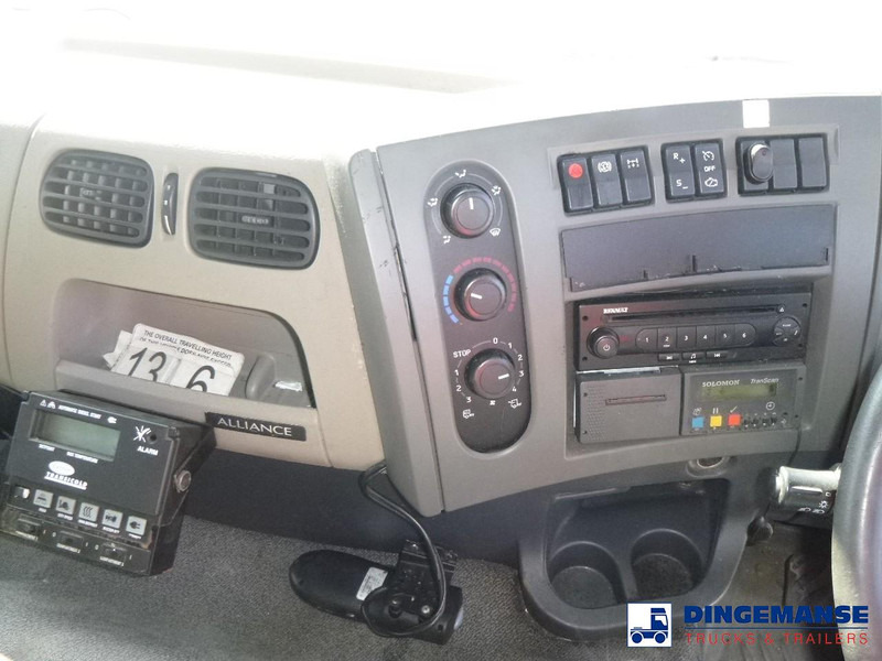 Kamion frigorifer Renault Premium 370 dxi 6x2 RHD Carrier Supra 950 MT frigo: foto 9 Kamion frigorifer Renault Premium 370 dxi 6x2 RHD Carrier Supra 950 MT frigo: foto 9
