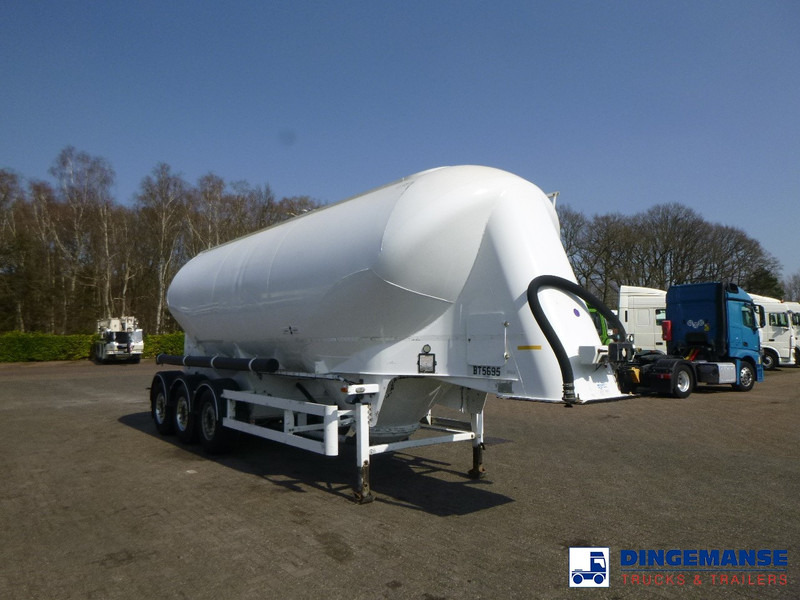 SPITZER Powder tank alu 37 m3 - Gjysmë rimorkio me bot: foto 2 SPITZER Powder tank alu 37 m3 - Gjysmë rimorkio me bot: foto 2