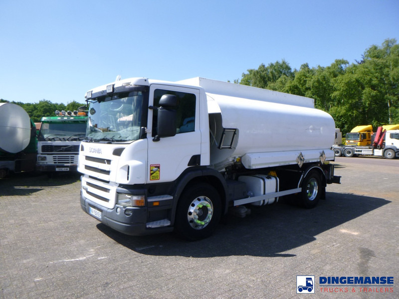 Scania P 270 DB 4x2 fuel tank 14 m3 / 3 comp - Autobot: foto 1 Scania P 270 DB 4x2 fuel tank 14 m3 / 3 comp - Autobot: foto 1