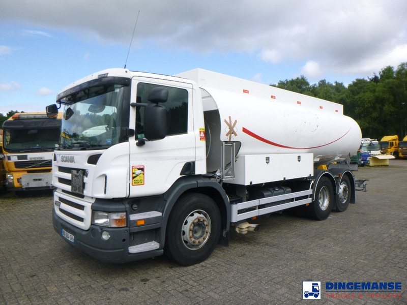 Scania P 320 DB 6X2 fuel tank 18.8 m3 / 5 comp - Autobot: foto 1 Scania P 320 DB 6X2 fuel tank 18.8 m3 / 5 comp - Autobot: foto 1