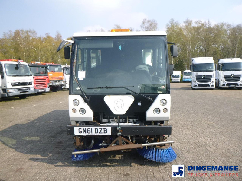 Scarab Minor Euro 5 street sweeper - Makinë fshirëse për rrugët: foto 5 Scarab Minor Euro 5 street sweeper - Makinë fshirëse për rrugët: foto 5