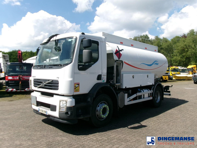 Volvo FE 260 4x2 dxi fuel tank 13.3 m3 / 4 comp / ADR 21-06-2024 - Autobot: foto 1 Volvo FE 260 4x2 dxi fuel tank 13.3 m3 / 4 comp / ADR 21-06-2024 - Autobot: foto 1