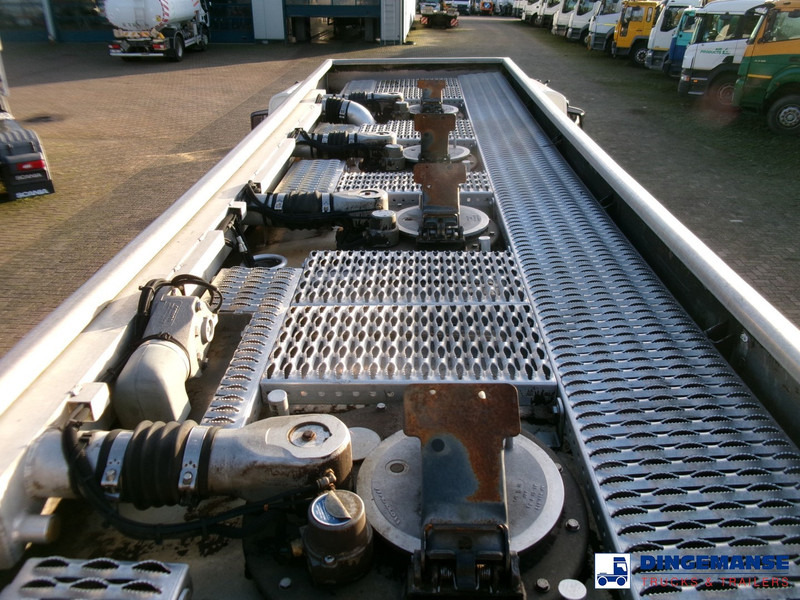 Autobot Volvo FE 280 4x2 fuel tank 13.3 m3 / 4 comp: foto 11