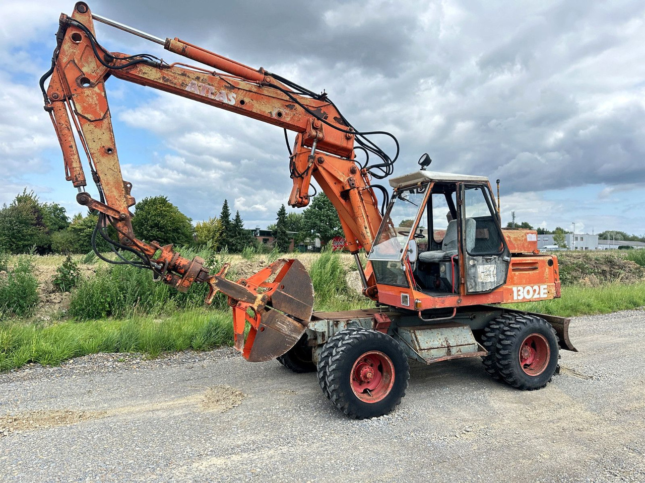 Atlas MOBILBAGGER 1302 E - Ekskavator me goma: foto 3 Atlas MOBILBAGGER 1302 E - Ekskavator me goma: foto 3