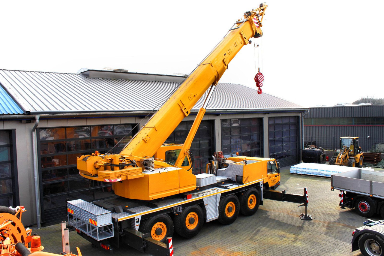 Faun Tadano FAUN ATF 90 G-4 8x6 Autokran + 20 tonnen - Kamion me vinç: foto 2 Faun Tadano FAUN ATF 90 G-4 8x6 Autokran + 20 tonnen - Kamion me vinç: foto 2