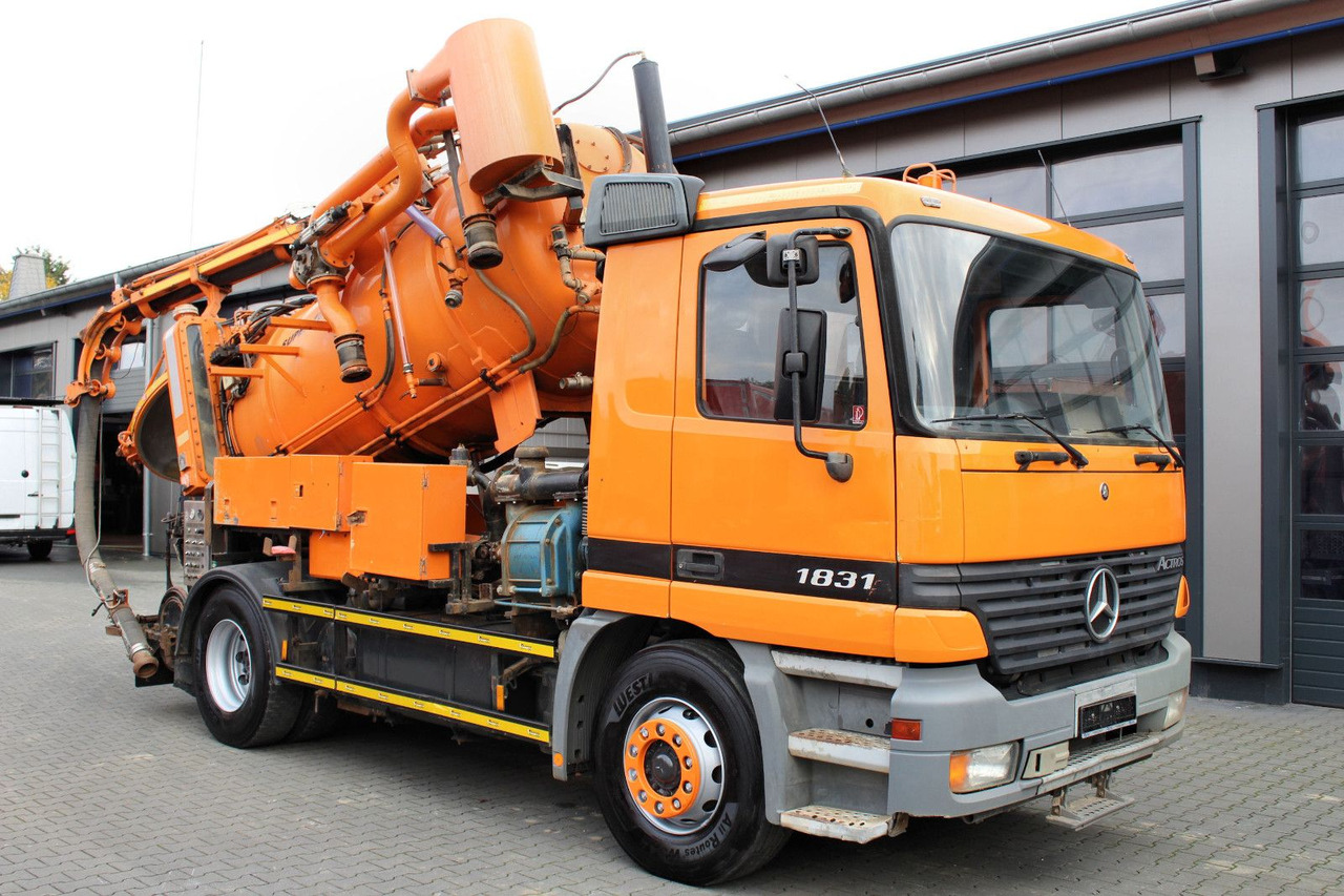 Mercedes-Benz Actros 1831 4x2 Hellmers 6,5m³ V2A INOX Kipper - Kamion me vakuum: foto 1 Mercedes-Benz Actros 1831 4x2 Hellmers 6,5m³ V2A INOX Kipper - Kamion me vakuum: foto 1