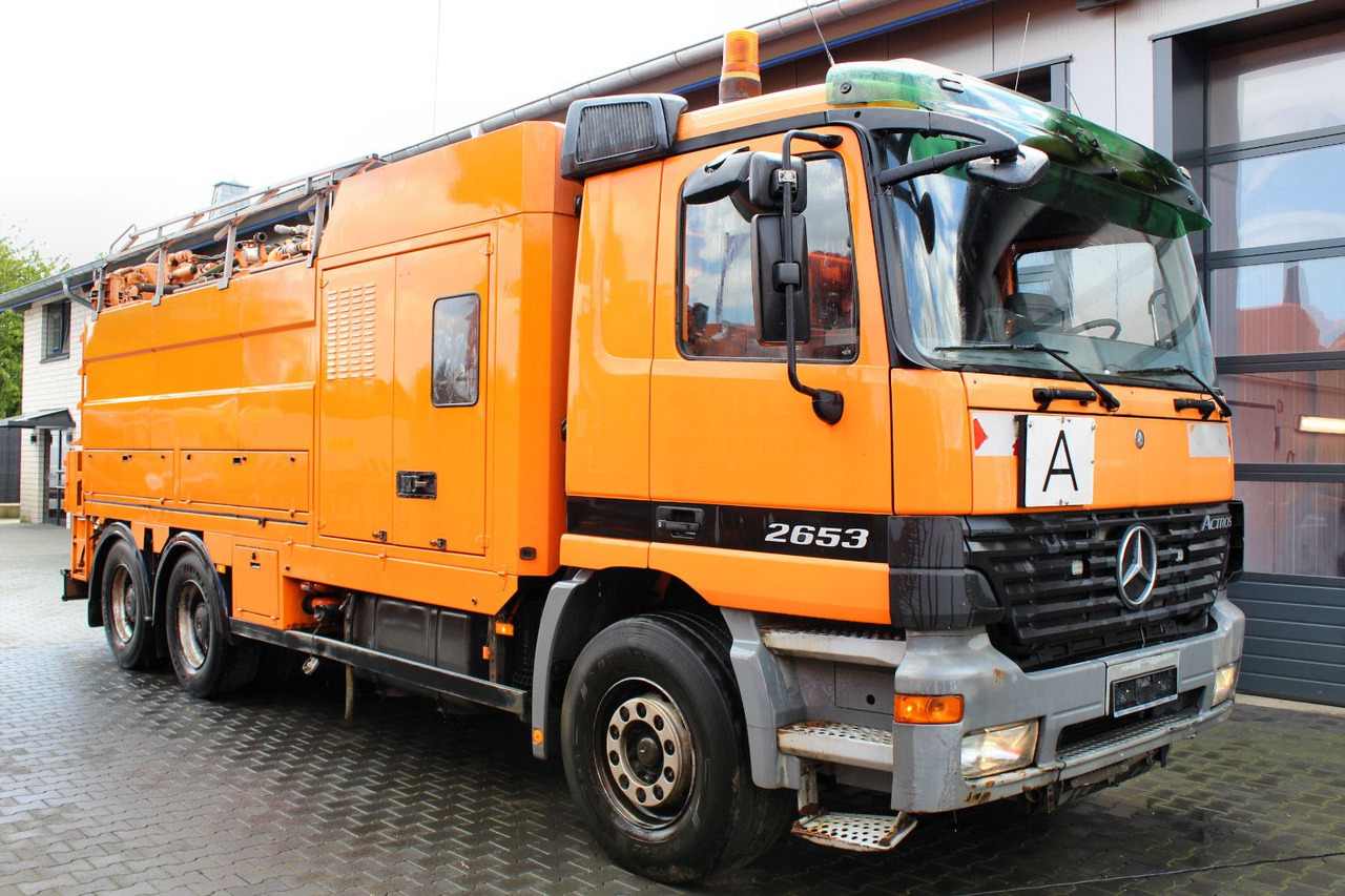Mercedes-Benz Actros 2653 6x4 V8 Müller 16m³ Saug u.Spül-Kombi - Kamion me vakuum: foto 1 Mercedes-Benz Actros 2653 6x4 V8 Müller 16m³ Saug u.Spül-Kombi - Kamion me vakuum: foto 1