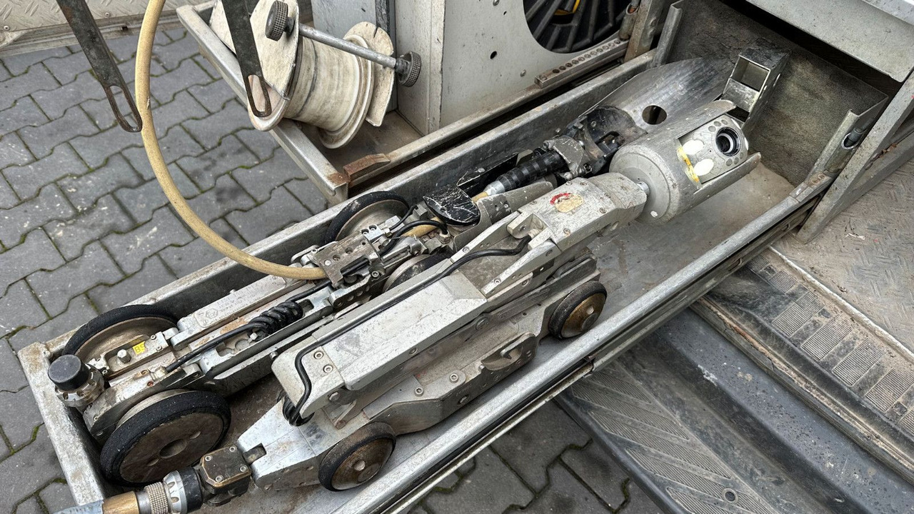 Mercedes-Benz Sprinter 516 CDI IBAK-TV Kamera Inspektion LISY - Kamion me vakuum: foto 3 Mercedes-Benz Sprinter 516 CDI IBAK-TV Kamera Inspektion LISY - Kamion me vakuum: foto 3