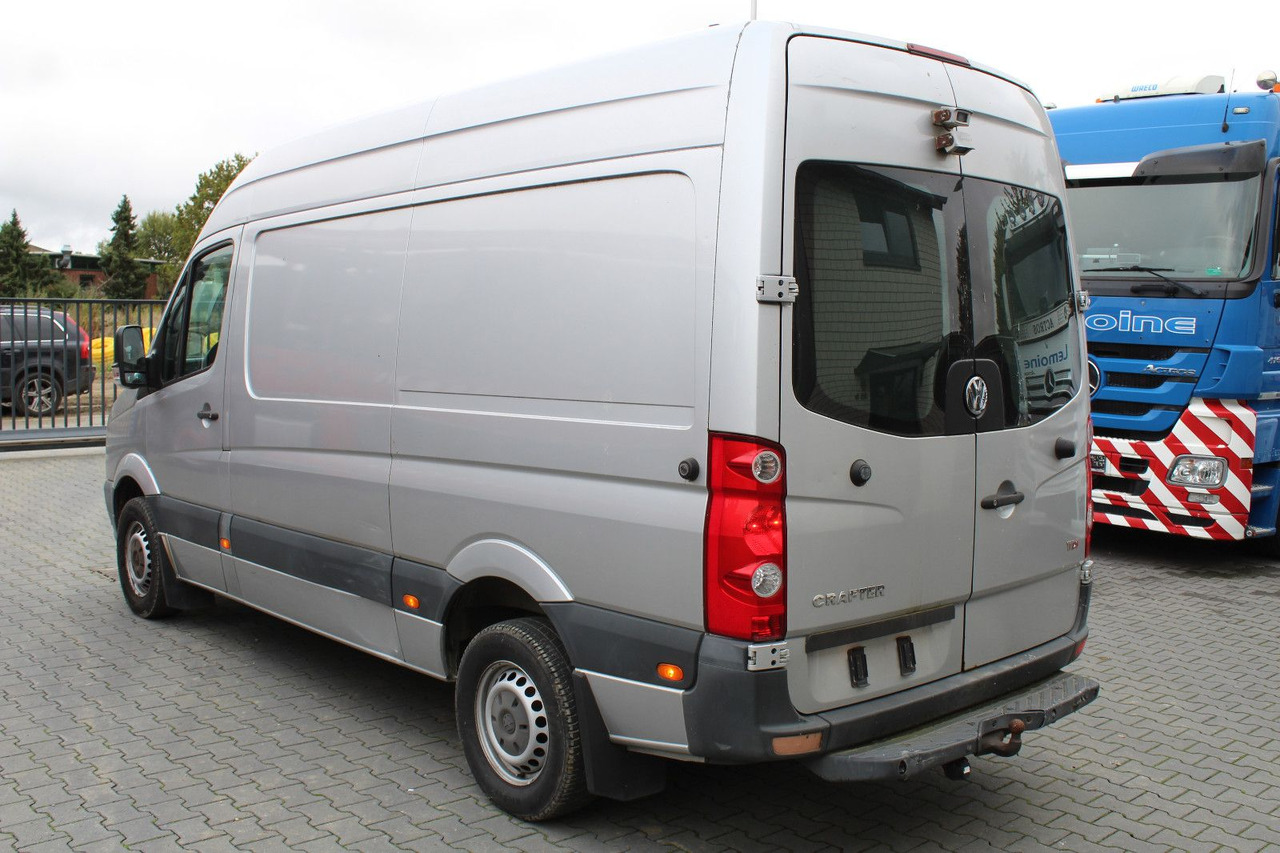 Volkswagen Crafter 2.5 TDI Kasten 3,5 t + AHK, Klima, - Furgon: foto 4 Volkswagen Crafter 2.5 TDI Kasten 3,5 t + AHK, Klima, - Furgon: foto 4