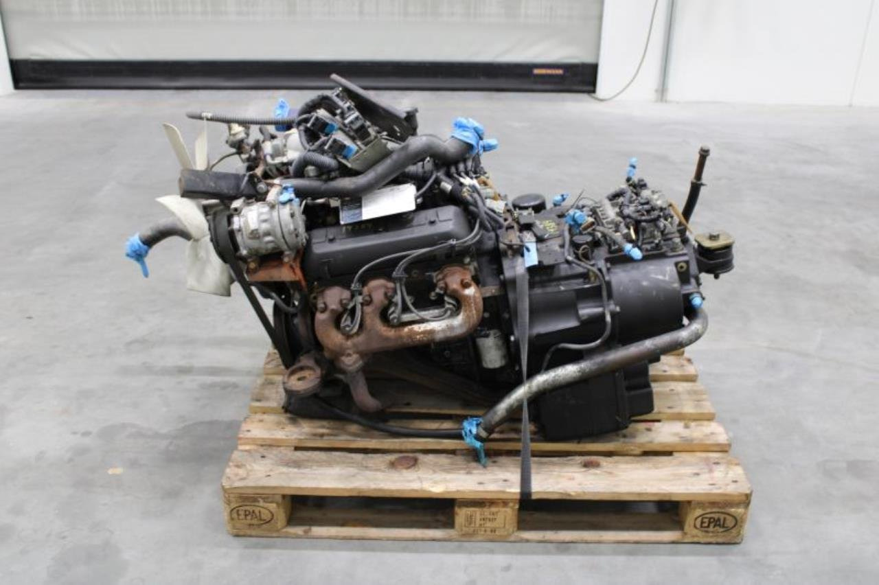 Hyster 4.3 L. V6 - Motori: foto 3 Hyster 4.3 L. V6 - Motori: foto 3