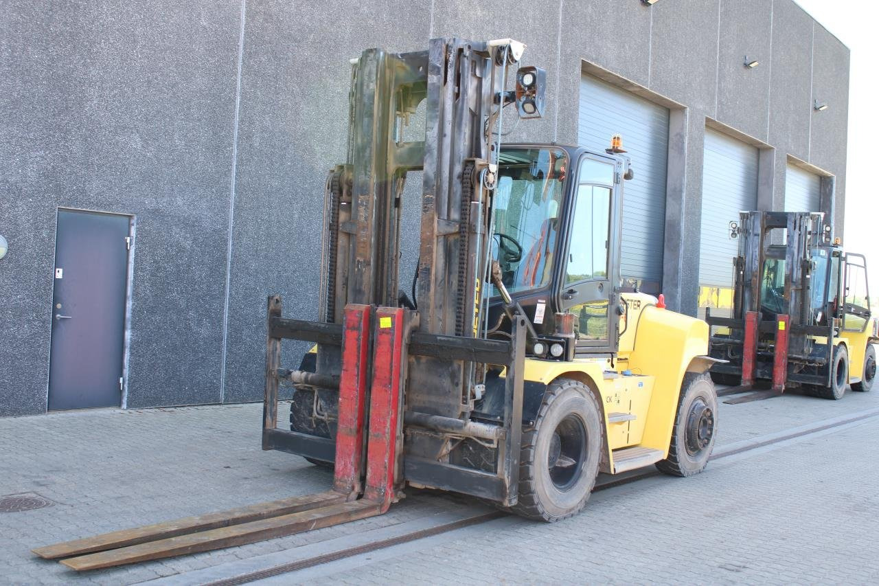 Hyster H9.00XM-6 - Pirun më naftë: foto 2 Hyster H9.00XM-6 - Pirun më naftë: foto 2
