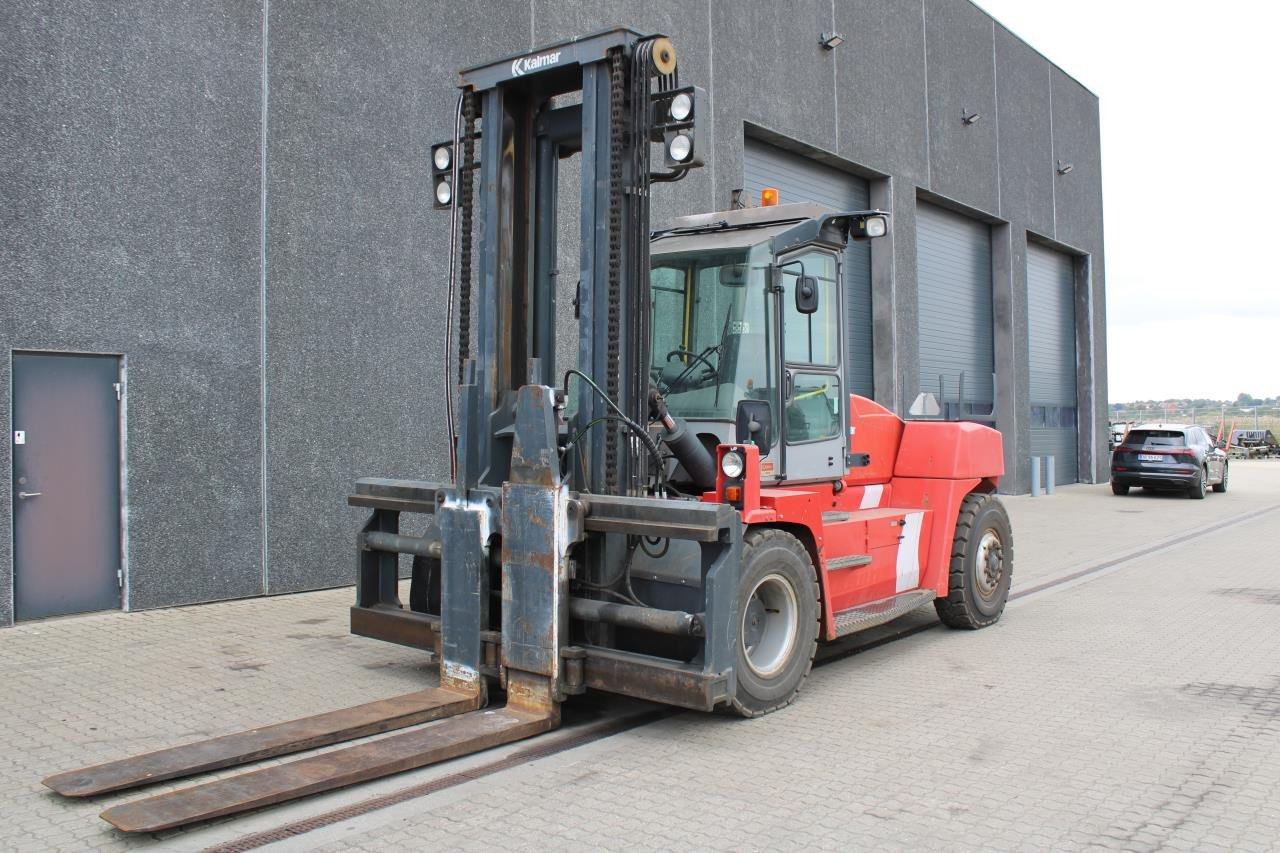 Kalmar DCE150-12 - Pirun më naftë: foto 2 Kalmar DCE150-12 - Pirun më naftë: foto 2