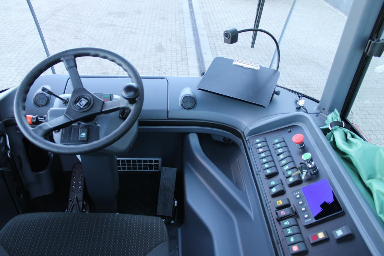 Kalmar TRL618I 4X4 - Traktor terminal: foto 4 Kalmar TRL618I 4X4 - Traktor terminal: foto 4