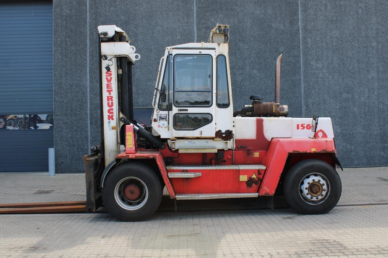 SveTruck 1560 - Pirun më naftë: foto 1 SveTruck 1560 - Pirun më naftë: foto 1
