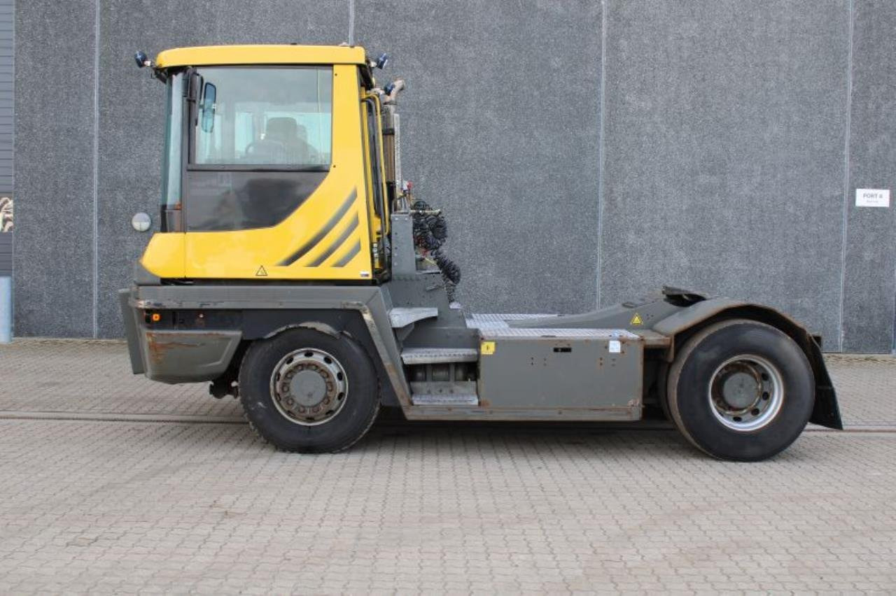 Terberg RT283 - Traktor terminal: foto 1 Terberg RT283 - Traktor terminal: foto 1