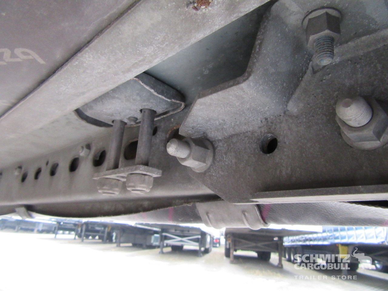 SCHMITZ Auflieger Curtainsider Standard - Gjysmë rimorkio me tendë: foto 4 SCHMITZ Auflieger Curtainsider Standard - Gjysmë rimorkio me tendë: foto 4