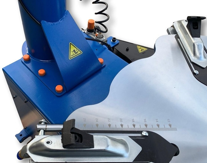 TC26AH car tyre changer - 2 helper arms - Air booster - Pajisjet e ofiçinës: foto 3 TC26AH car tyre changer - 2 helper arms - Air booster - Pajisjet e ofiçinës: foto 3