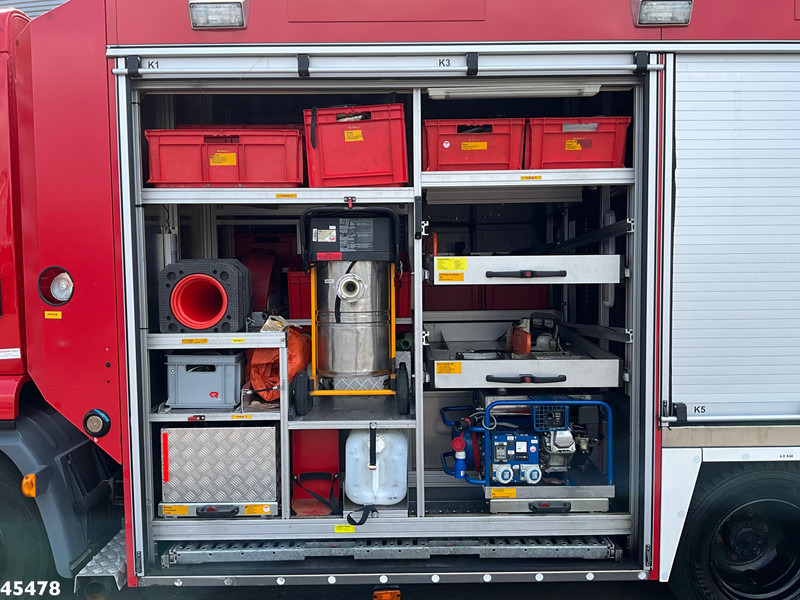 DAF FA 45 LF 150 Brandweer materiaalwagen + Mucar M5A-FOX Brandweer materiaal aanhangwagen - Zjarrfikëse: foto 3 DAF FA 45 LF 150 Brandweer materiaalwagen + Mucar M5A-FOX Brandweer materiaal aanhangwagen - Zjarrfikëse: foto 3