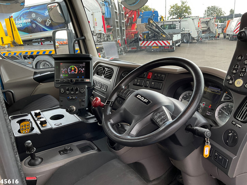 Makinë fshirëse për rrugët DAF FA LF 180 Euro 6 Johnston VS502 Just 138.807 km!: foto 15