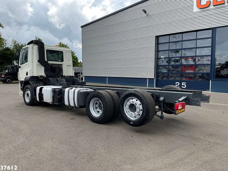 DAF FAN CF 330 Euro 6 Chassis cabine met kraanponton! Just 102.023 km! - Kamion kabinë-shasi: foto 5 DAF FAN CF 330 Euro 6 Chassis cabine met kraanponton! Just 102.023 km! - Kamion kabinë-shasi: foto 5