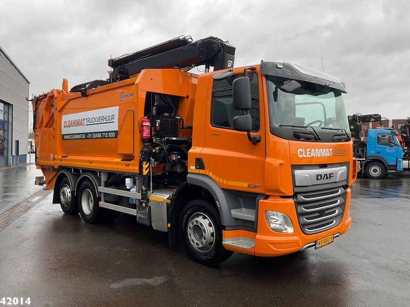 DAF FAN CF 340 Hiab 23 ton/meter laadkraan Welvaarts weighing system - Kamion mbeturinash: foto 3 DAF FAN CF 340 Hiab 23 ton/meter laadkraan Welvaarts weighing system - Kamion mbeturinash: foto 3