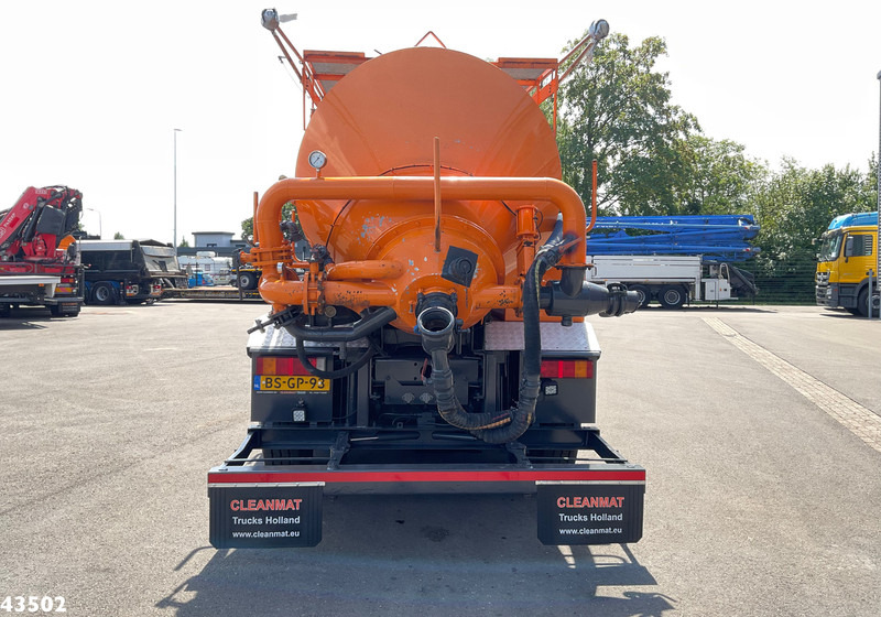 DAF FAX 85 CF 340 Droge stoffen blaas installatie Just 21.613 km! - Kamion me vakuum: foto 4 DAF FAX 85 CF 340 Droge stoffen blaas installatie Just 21.613 km! - Kamion me vakuum: foto 4