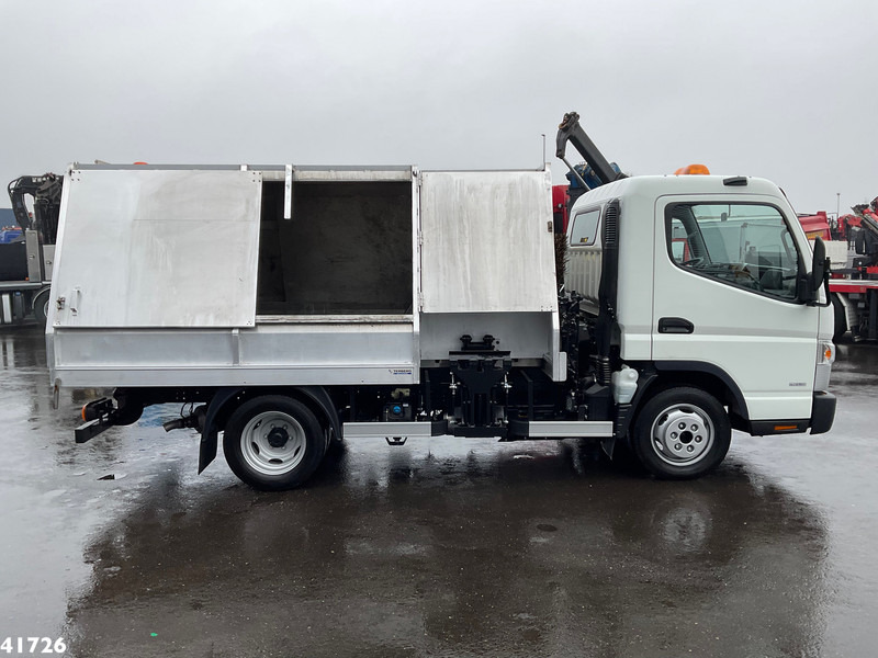 FUSO Canter 3C15 3.0 DI Veegvuilopbouw met belading - Kamion mbeturinash: foto 5 FUSO Canter 3C15 3.0 DI Veegvuilopbouw met belading - Kamion mbeturinash: foto 5