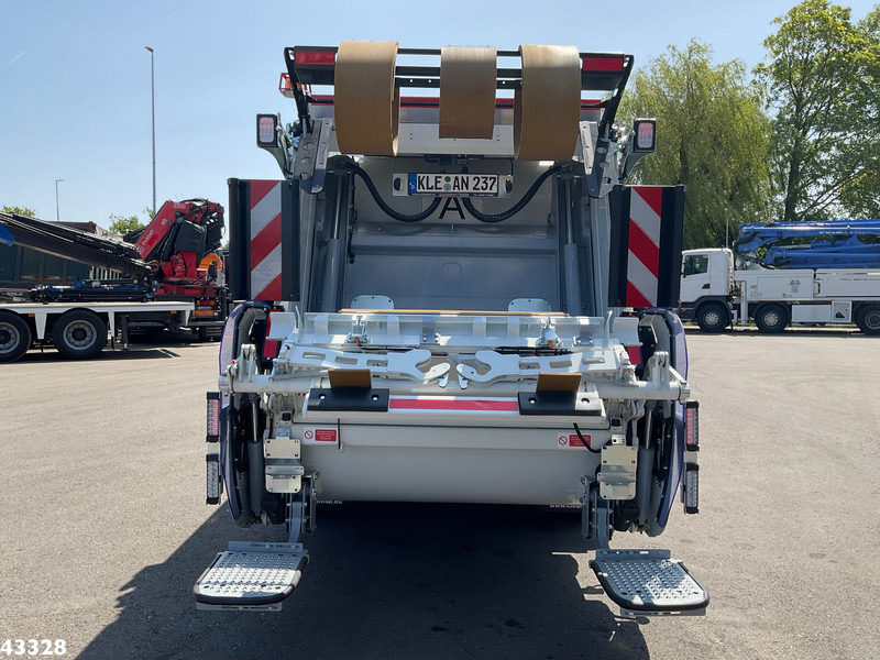 FUSO Canter Terberg 7m³ - Kamion mbeturinash: foto 4 FUSO Canter Terberg 7m³ - Kamion mbeturinash: foto 4