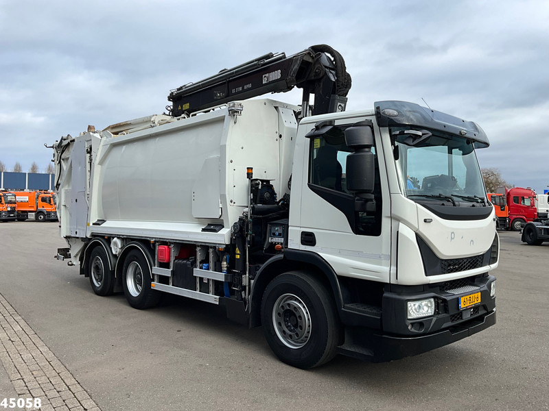 Ginaf C 3128 NF Euro 6 Hiab 21 Tonmeter laadkraan Just 106.936 Km! - Kamion mbeturinash: foto 3 Ginaf C 3128 NF Euro 6 Hiab 21 Tonmeter laadkraan Just 106.936 Km! - Kamion mbeturinash: foto 3