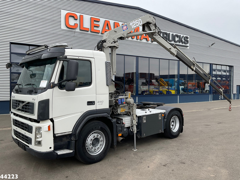 Volvo FM 340 HMF 12 Tonmeter laadkraan - Gjysmë-kamion: foto 1 Volvo FM 340 HMF 12 Tonmeter laadkraan - Gjysmë-kamion: foto 1