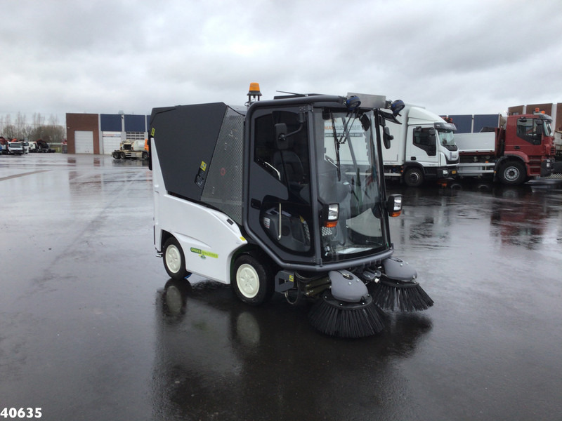 Green machine GM500H2 Hydrogen Waterstof Sweeper - Makinë fshirëse për rrugët: foto 4 Green machine GM500H2 Hydrogen Waterstof Sweeper - Makinë fshirëse për rrugët: foto 4