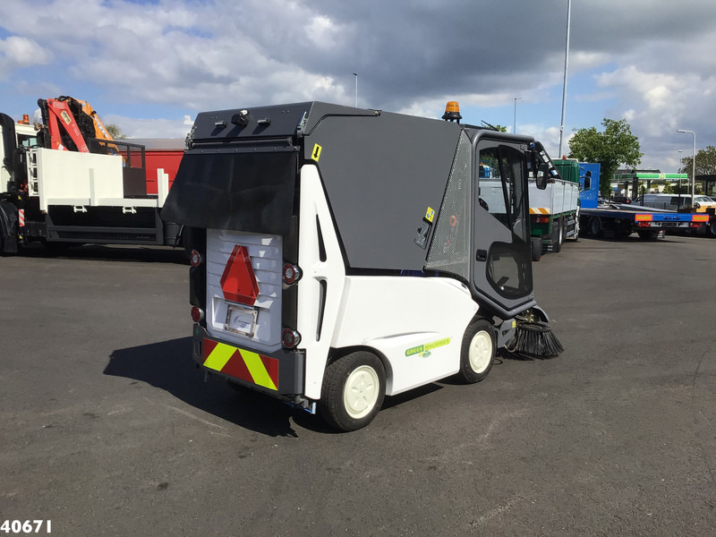 Green machine GM500H2 Hydrogen Waterstof Sweeper - Makinë fshirëse për rrugët: foto 4 Green machine GM500H2 Hydrogen Waterstof Sweeper - Makinë fshirëse për rrugët: foto 4